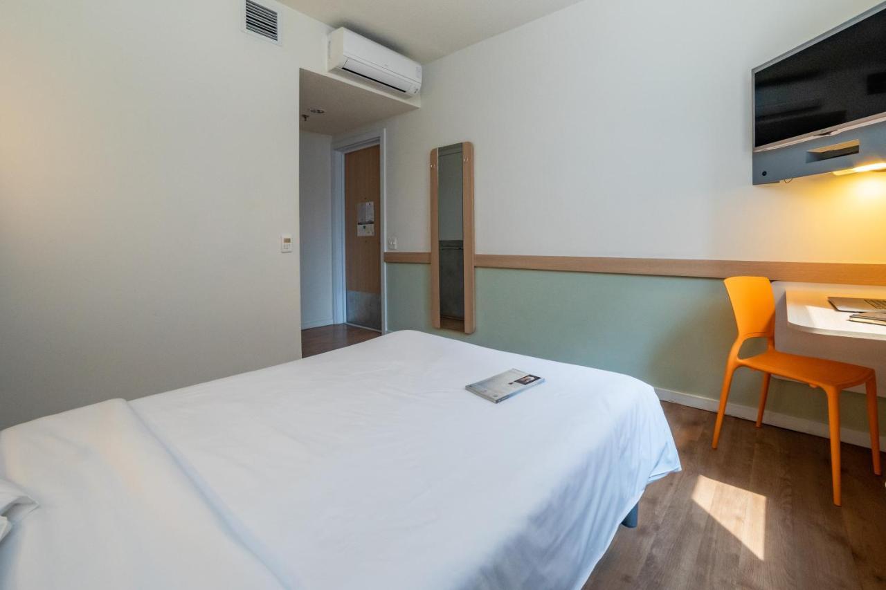 Ibis Budget Sp Frei Caneca Sao Paulo Exterior photo